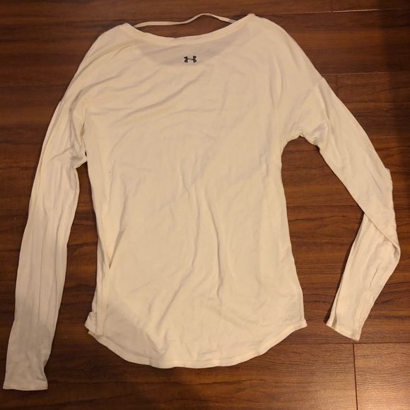 Under armour long sleeve shirt